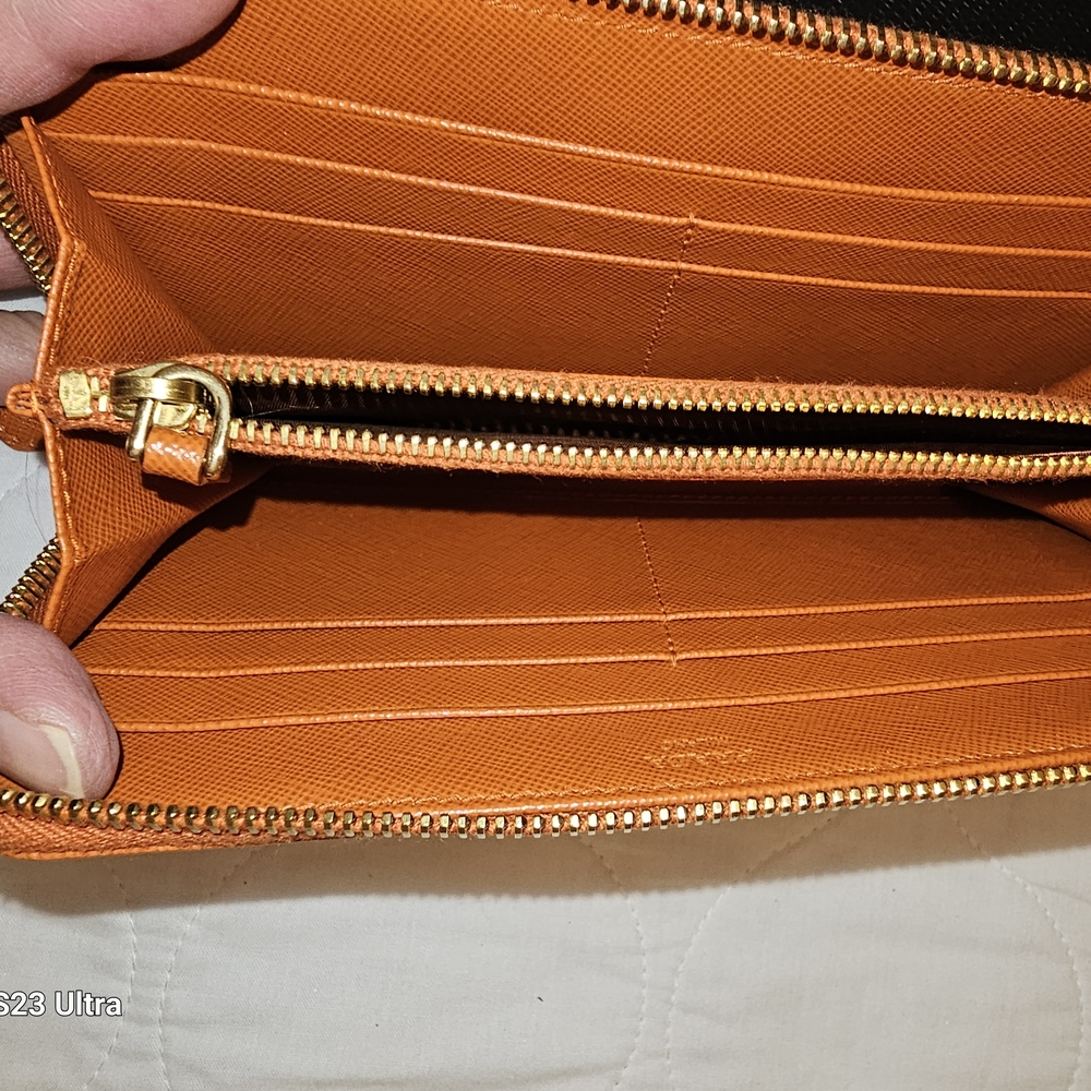 Prada  Wallet - Picture 6 of 10